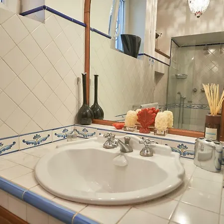 Abate Luxury By Caprirooms Apartament *