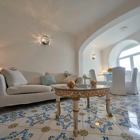 Abate Luxury By Caprirooms *